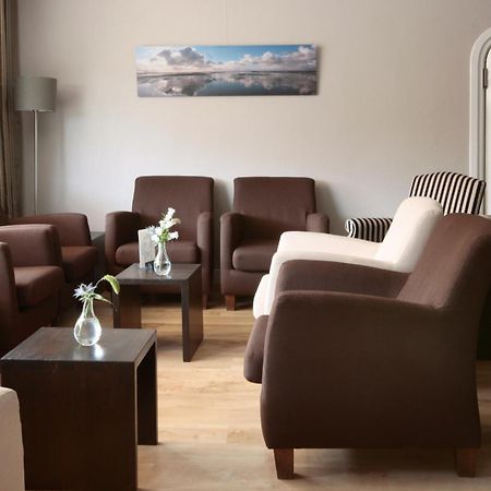 Hotel Zeerust Texel De Koog  Extérieur photo