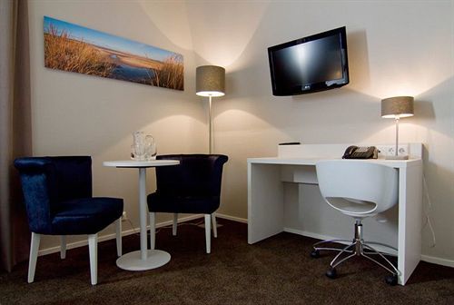 Hotel Zeerust Texel De Koog  Extérieur photo